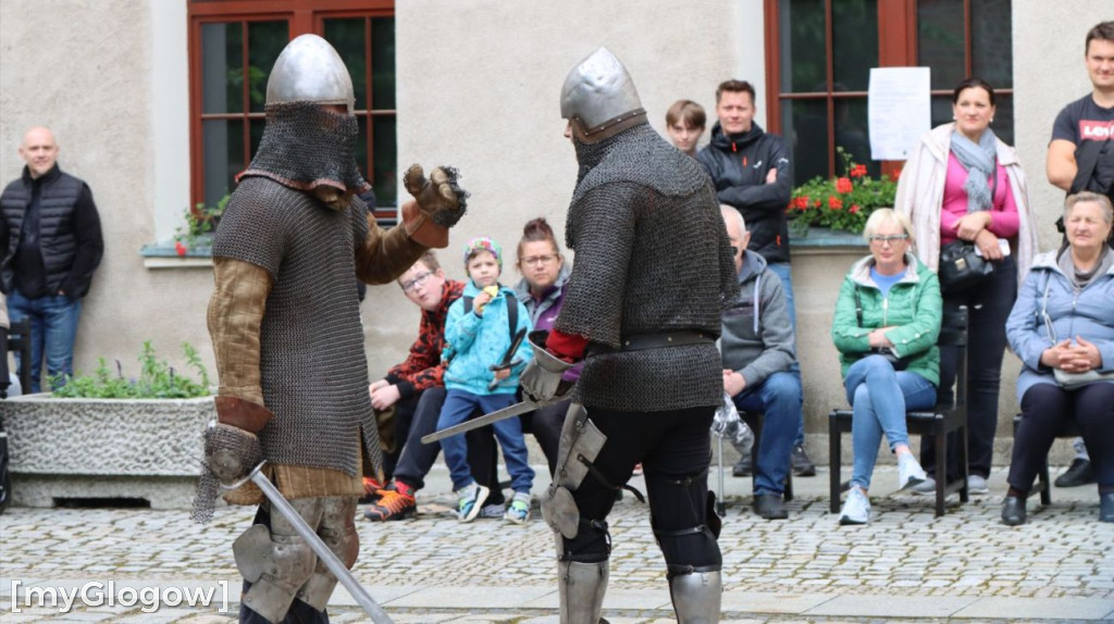 Rycerze w muzeum