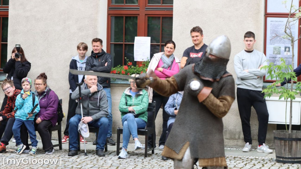 Rycerze w muzeum