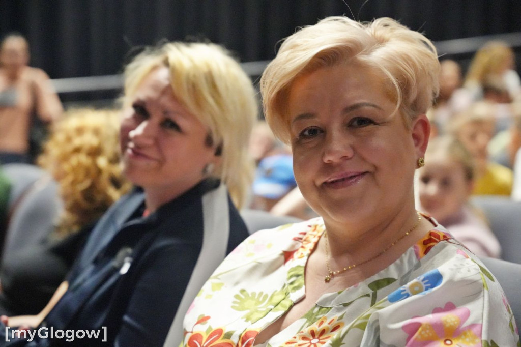 Rodzice na scenie w głogowskim teatrze
