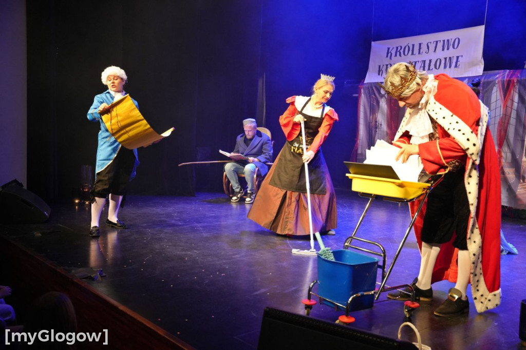 Rodzice na scenie w głogowskim teatrze