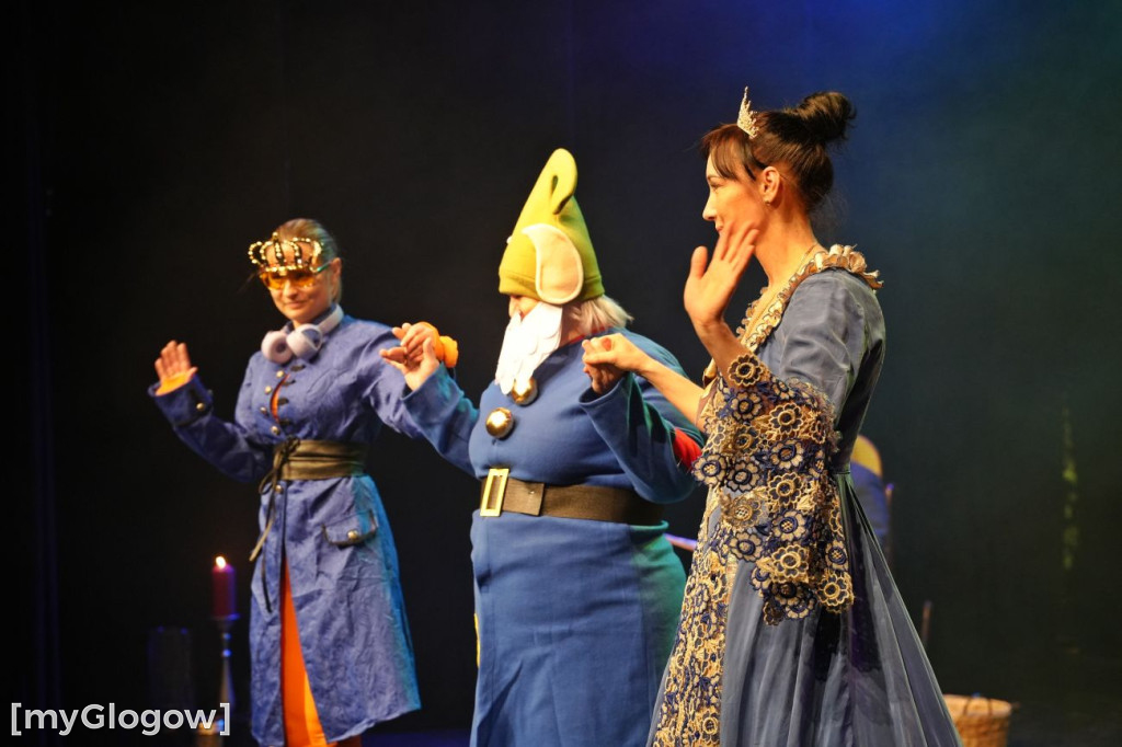 Rodzice na scenie w głogowskim teatrze