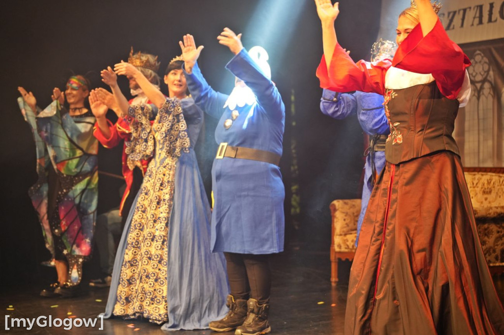 Rodzice na scenie w głogowskim teatrze