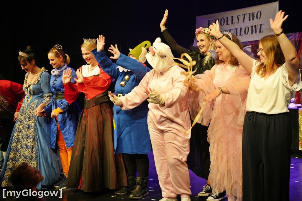 Rodzice na scenie w głogowskim teatrze