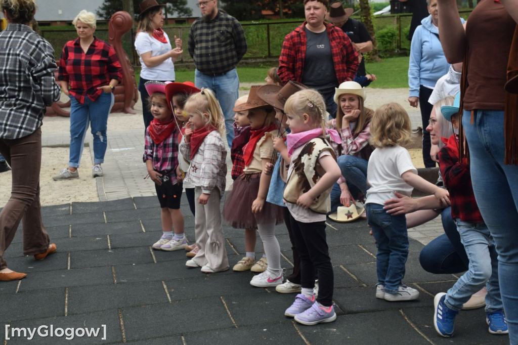 Dziki Zachód - piknik w PP nr 9 w Głogowie