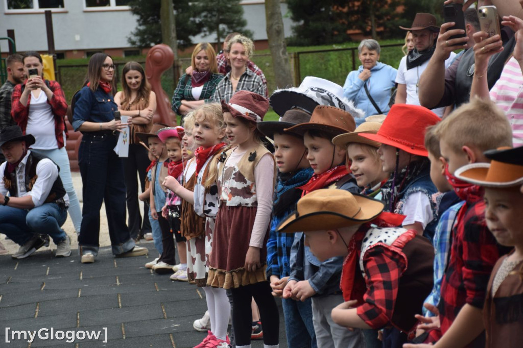 Dziki Zachód - piknik w PP nr 9 w Głogowie