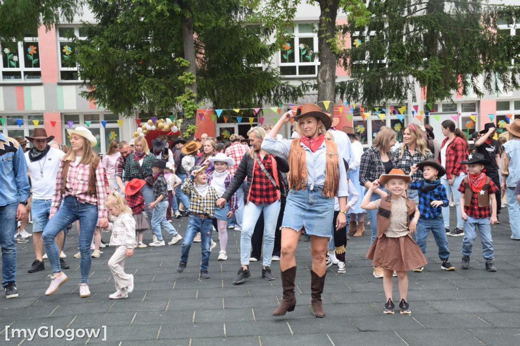 Dziki Zachód - piknik w PP nr 9 w Głogowie