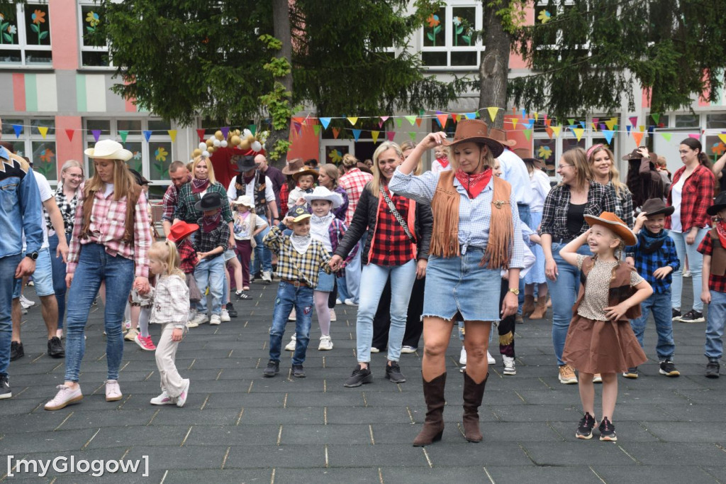 Dziki Zachód - piknik w PP nr 9 w Głogowie