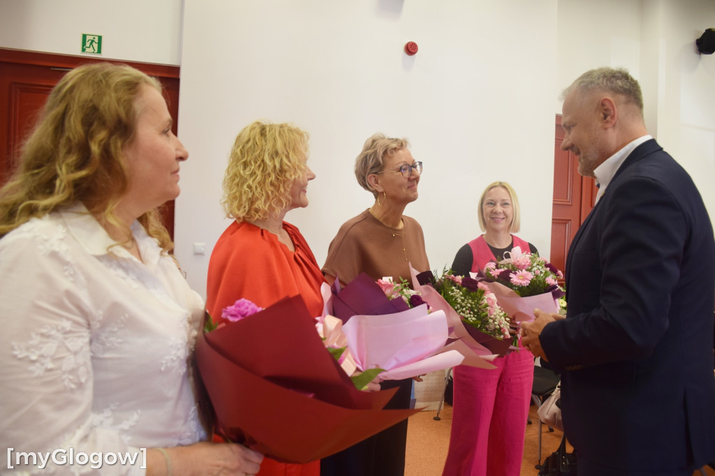 Empatia czy wiedza? Debata w PANS w Głogowie