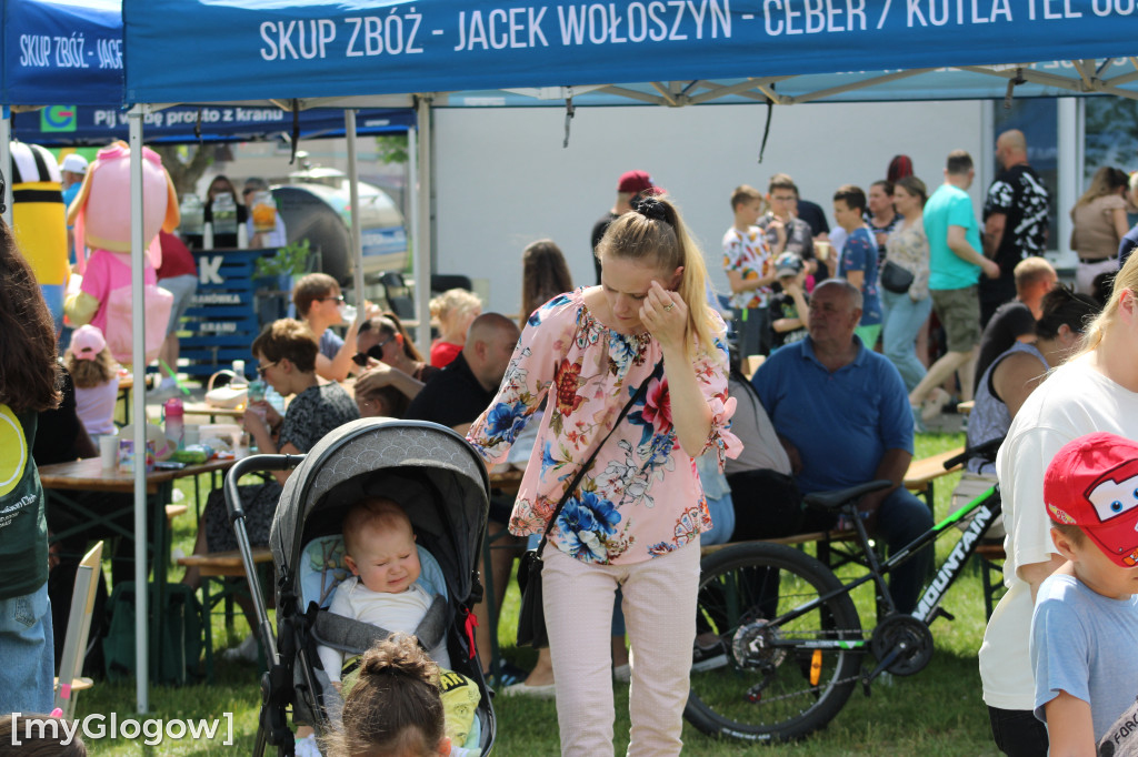 Tłumy na festynie w Serbach