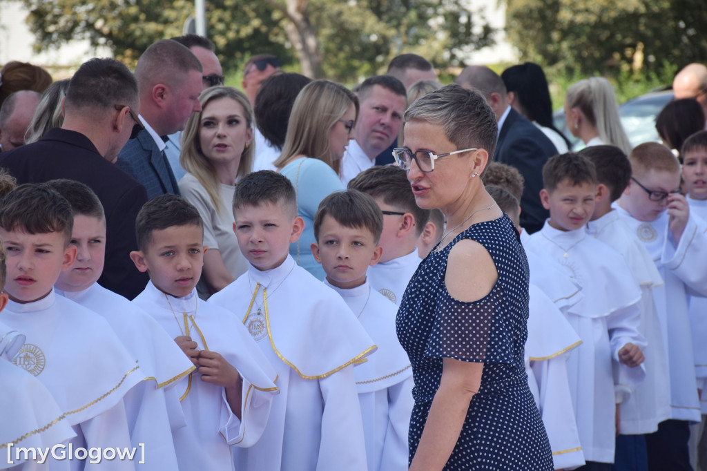 Pierwsza komunia w kościele na os. Kopernik