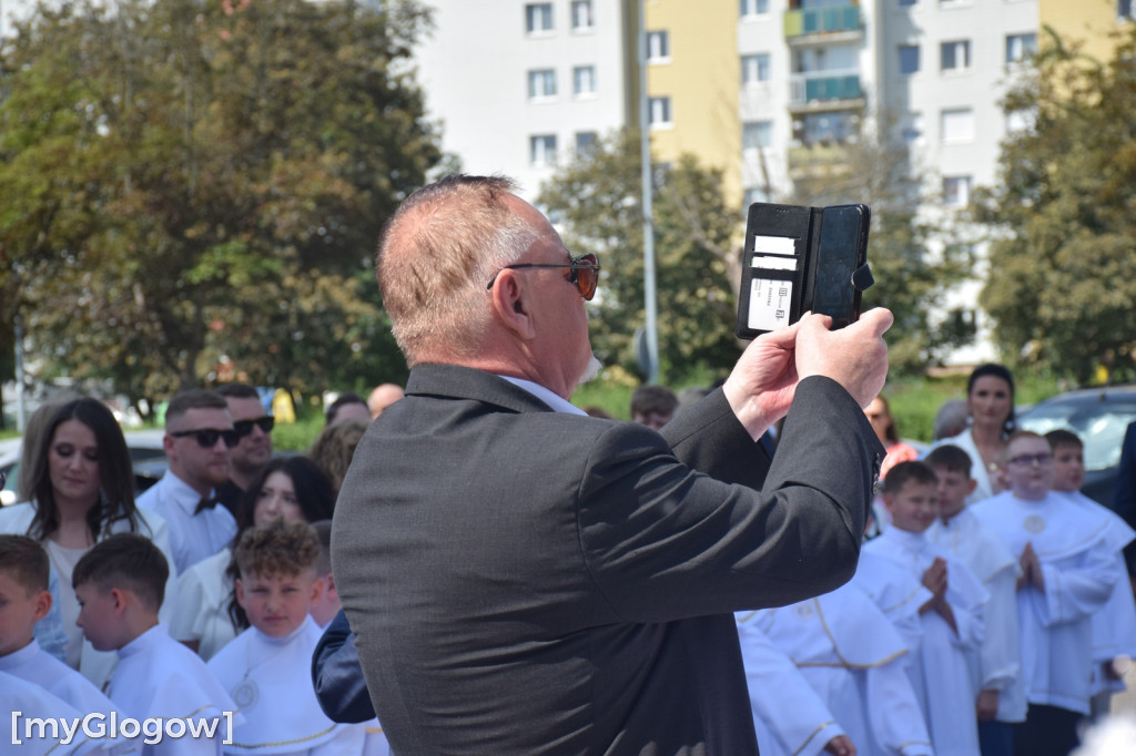 Pierwsza komunia w kościele na os. Kopernik