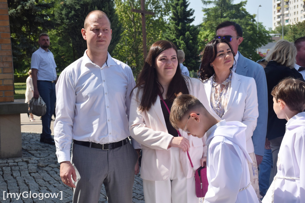 Pierwsza komunia w kościele na os. Kopernik