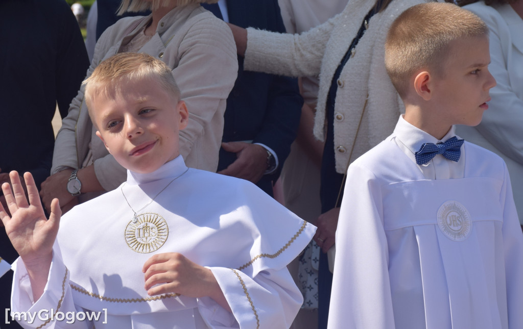 Pierwsza komunia w kościele na os. Kopernik