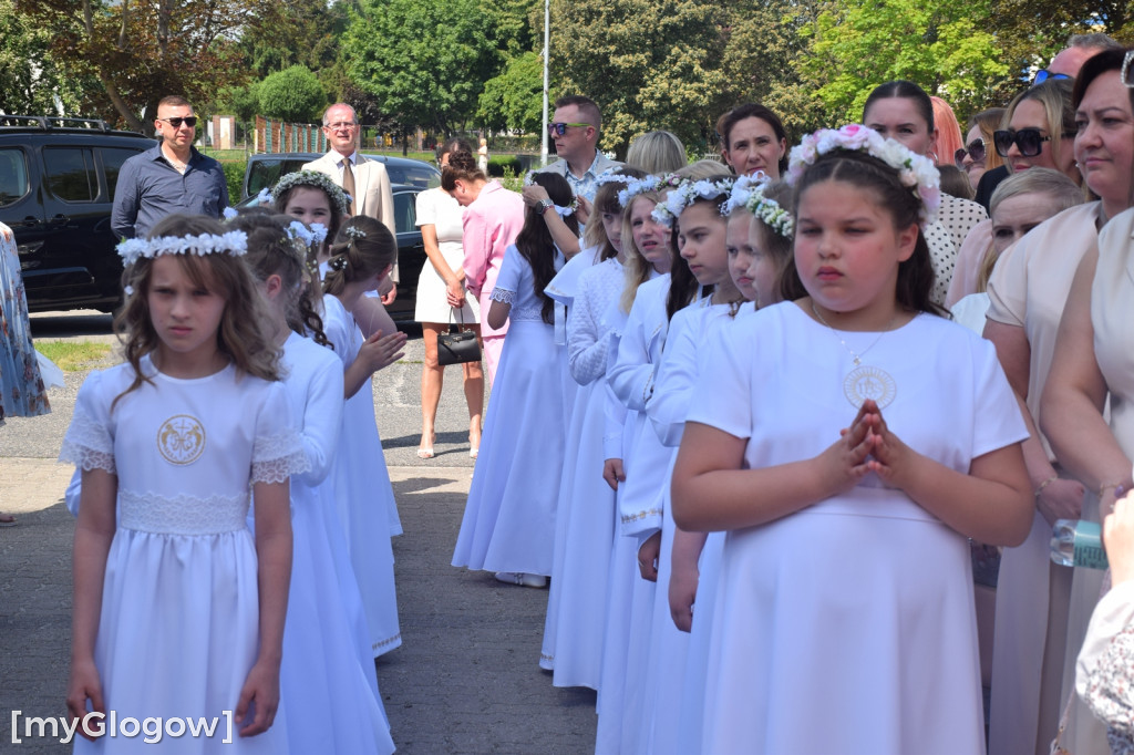 Pierwsza komunia w kościele na os. Kopernik