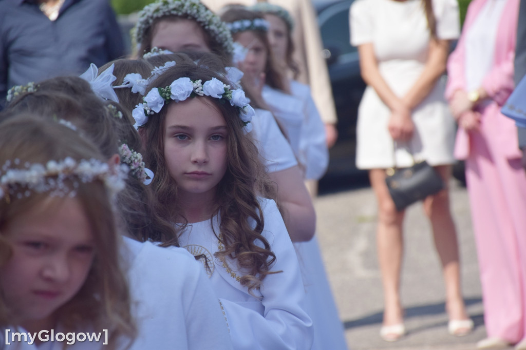 Pierwsza komunia w kościele na os. Kopernik