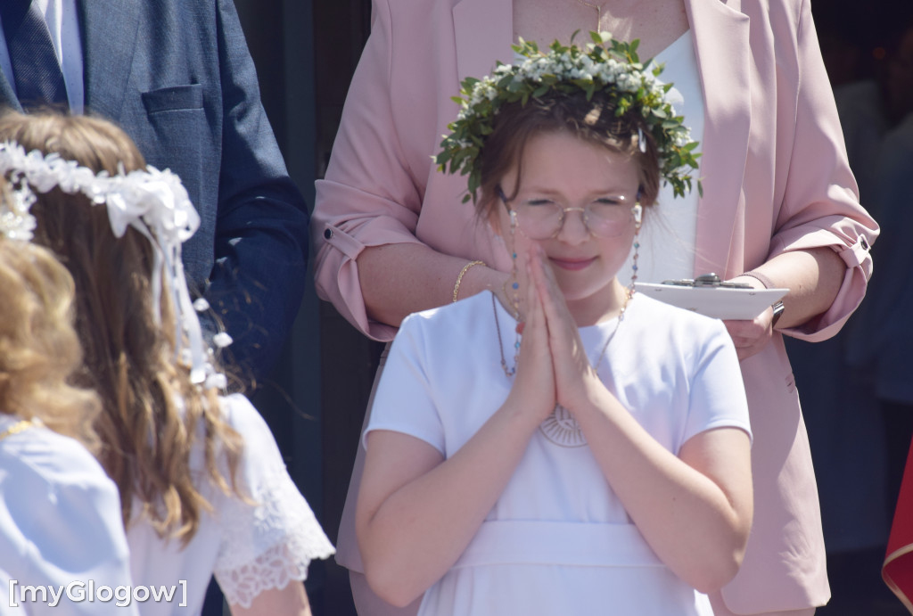 Pierwsza komunia w kościele na os. Kopernik