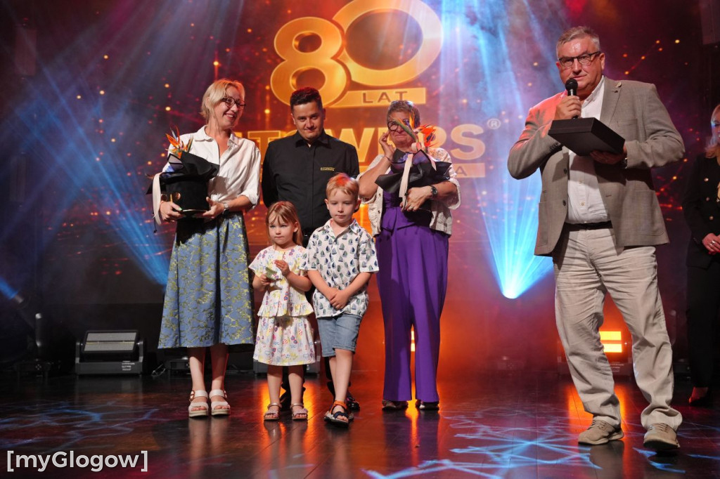 80 - lat Famaby