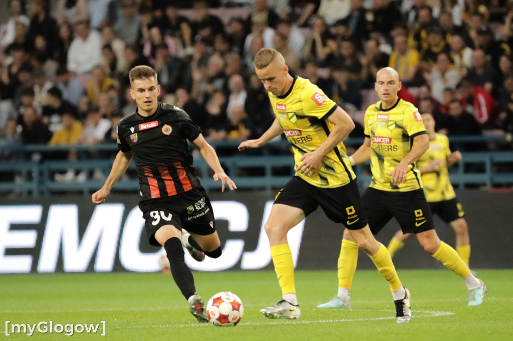 Chrobry grał z Wieczystą w finale baraży