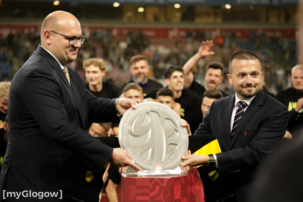 Chrobry grał z Wieczystą w finale baraży