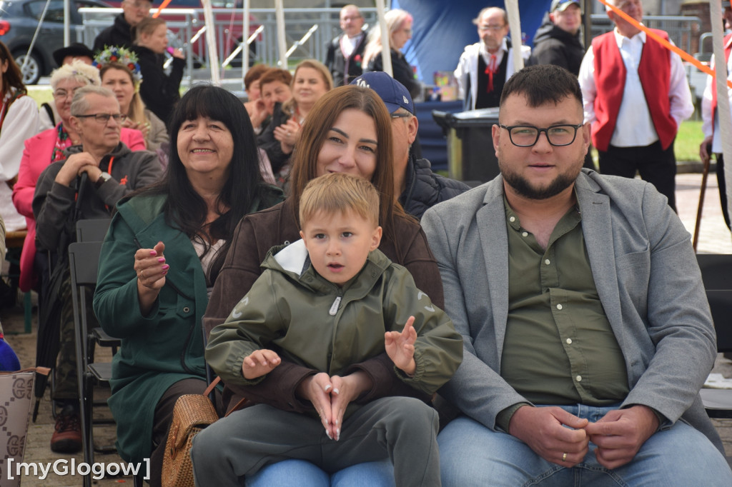 Przegląd na ludowo w Jaczowie