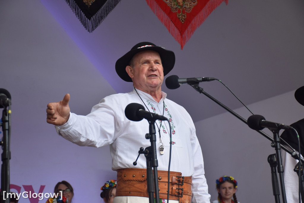 Przegląd na ludowo w Jaczowie