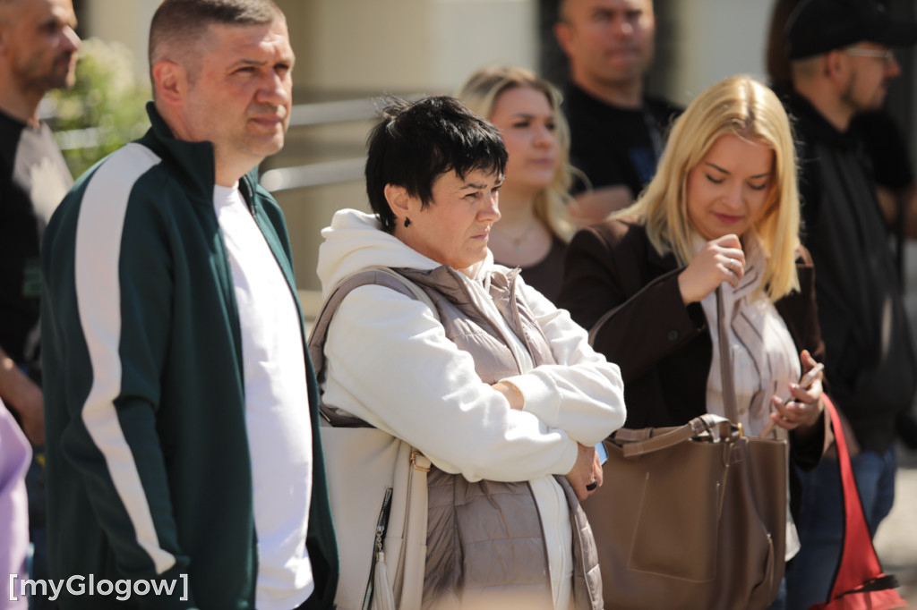 Polonez przedszkolaków na rynku w Głogowie