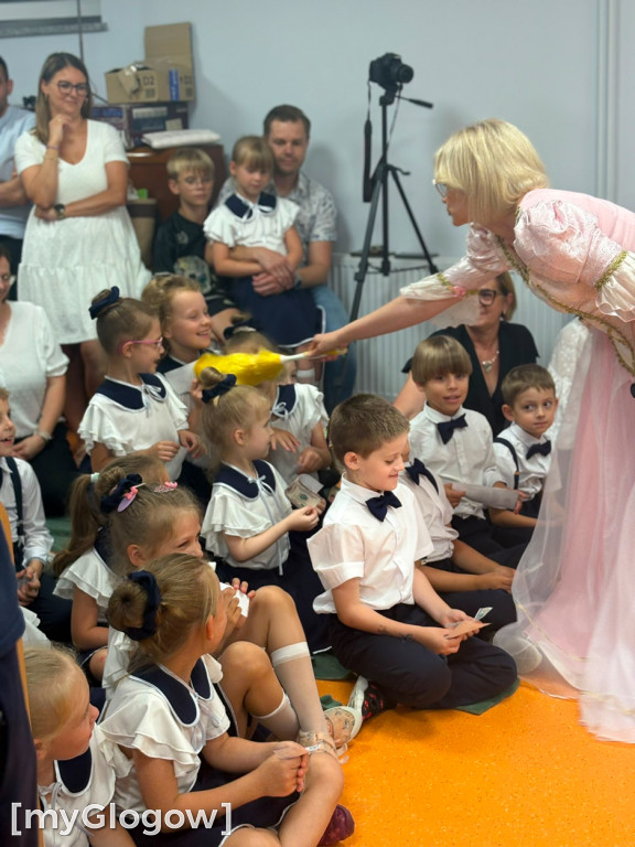 Sześciolatki z „Dwójki” pożegnały przedszkole