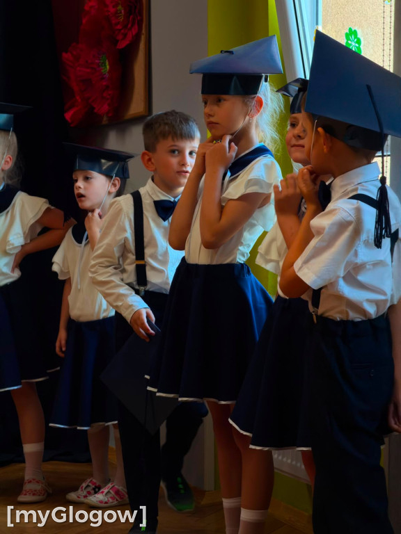Sześciolatki z „Dwójki” pożegnały przedszkole