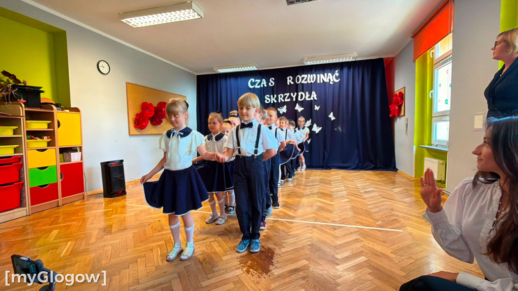 Sześciolatki z „Dwójki” pożegnały przedszkole