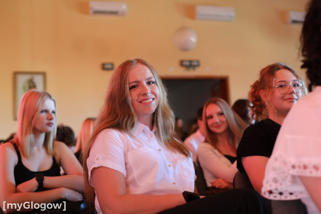 Ostatni dzwonek w I LO w Głogowie