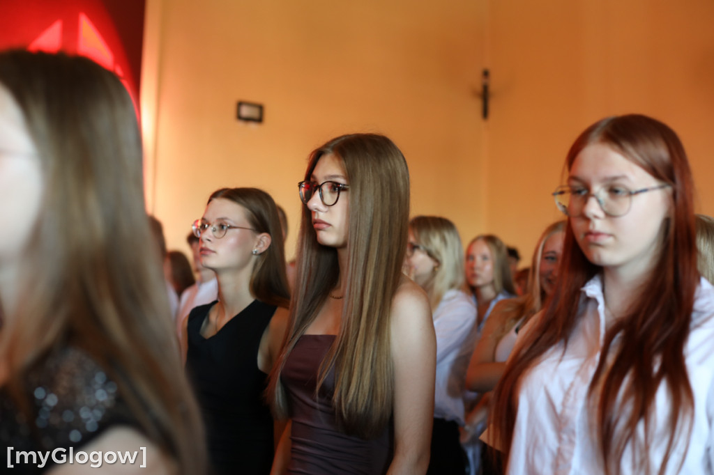 Ostatni dzwonek w I LO w Głogowie