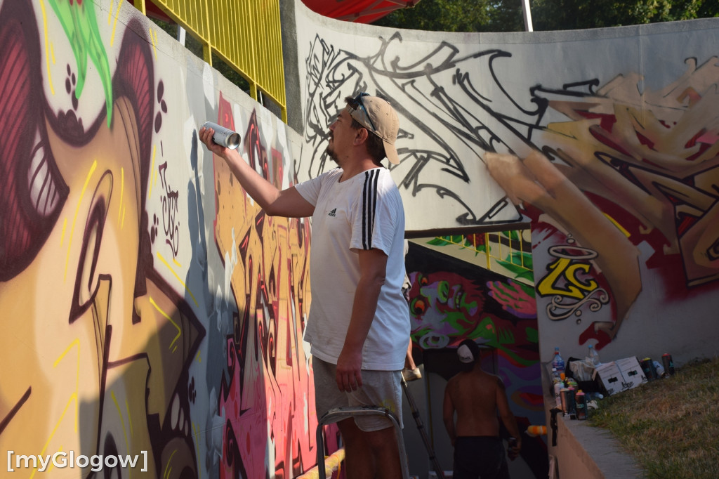 Graffiti Jam w przejściu podziemnym w Głogowie