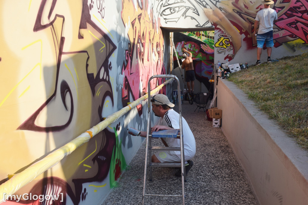 Graffiti Jam w przejściu podziemnym w Głogowie