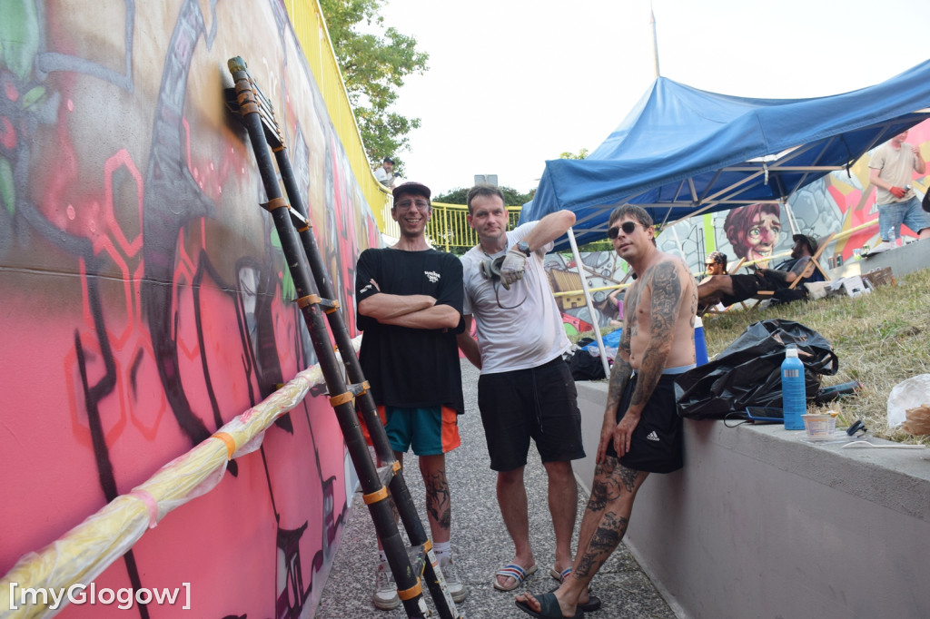 Graffiti Jam w przejściu podziemnym w Głogowie