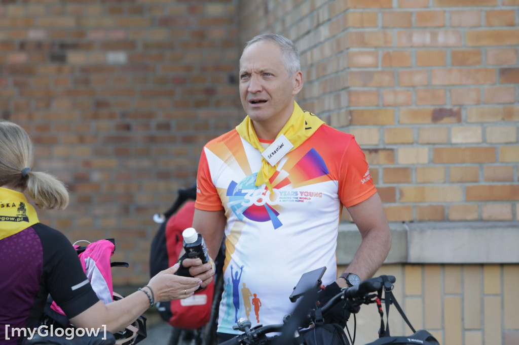 Pielgrzymi ruszyli rowerami do Częstochowy