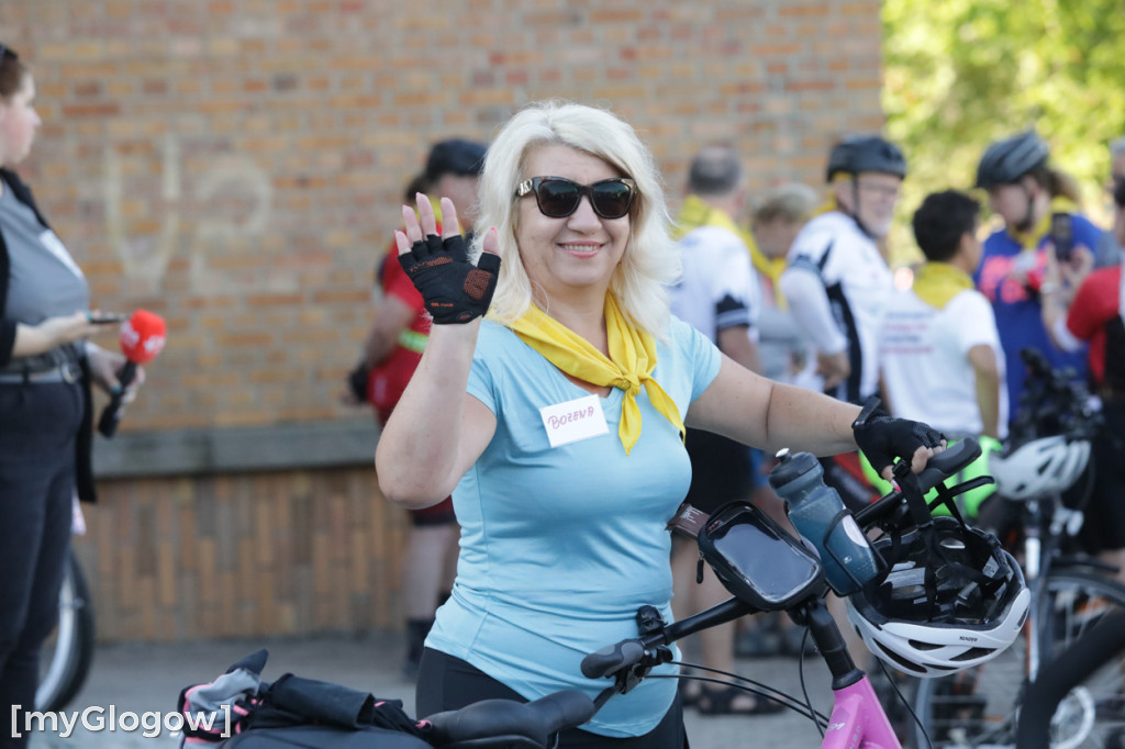 Pielgrzymi ruszyli rowerami do Częstochowy