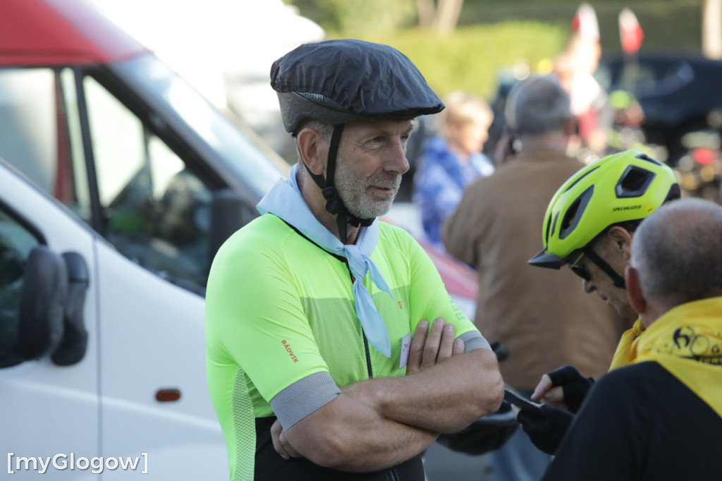 Pielgrzymi ruszyli rowerami do Częstochowy