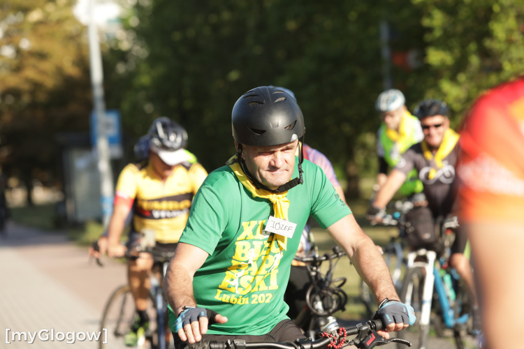 Pielgrzymi ruszyli rowerami do Częstochowy