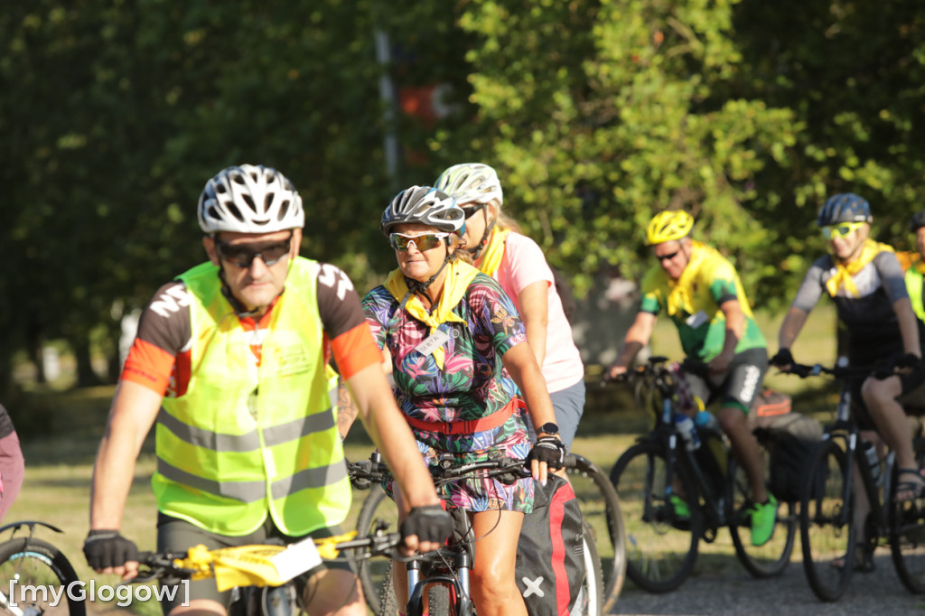 Pielgrzymi ruszyli rowerami do Częstochowy