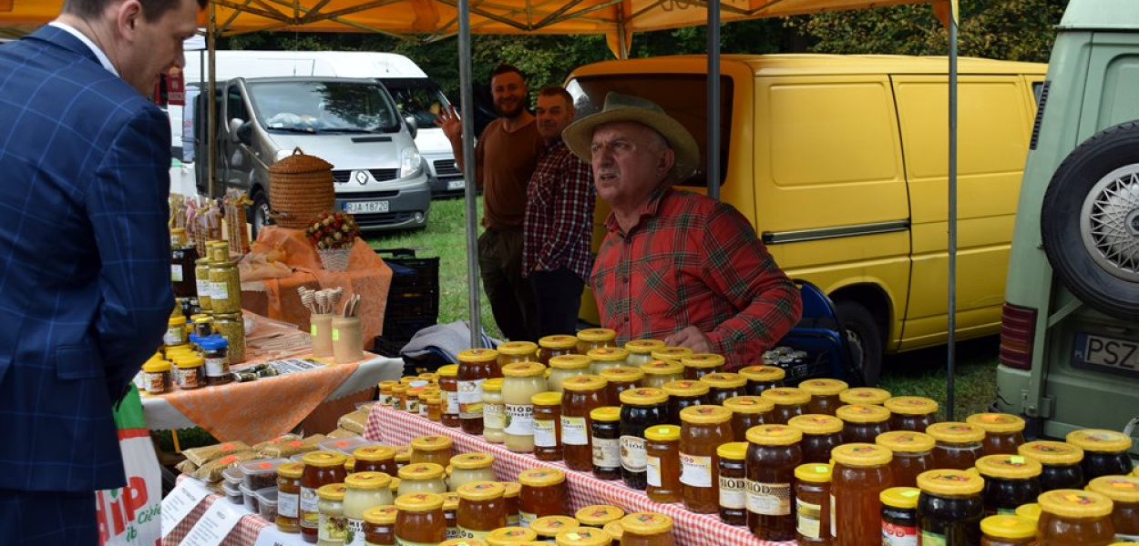 Trwa Dolnośląskie Święto Miodu i Wina w Przemkowie. Dziś na zakończenie Wilki