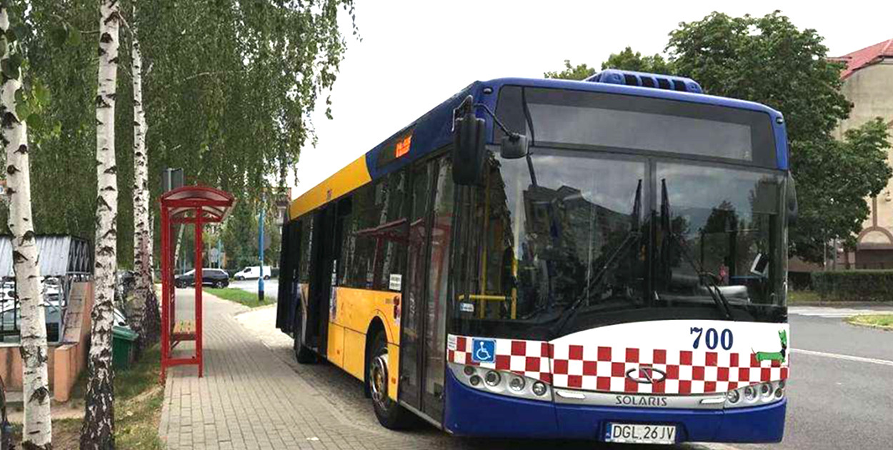 Wakacyjny rozkład jazdy autobusów miejskich w Głogowie