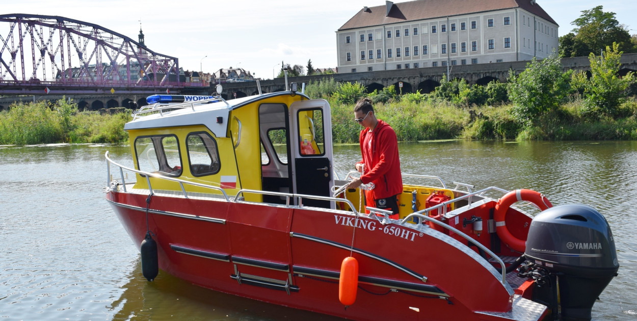 Ratownicy WOPR Głogów mają nowego Vikinga, którym będą ratowali także nocą