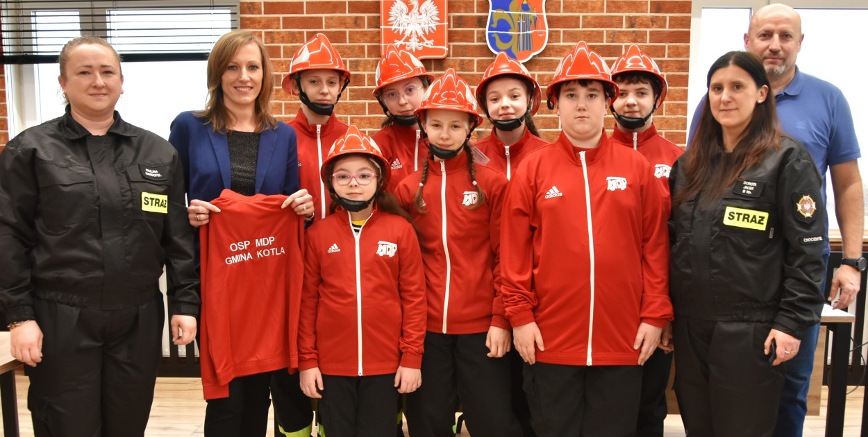 Gmina Kotla wspiera młodych strażaków