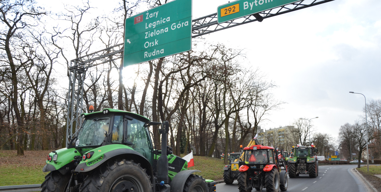 Policja publikuje informacje o objazdach na czas protestu rolników w Głogowie 