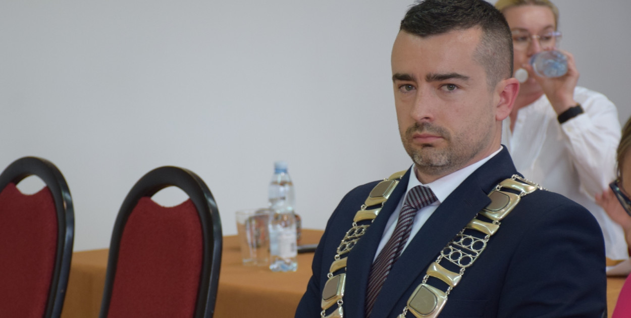 Michał Wnuk dostał maksymalną stawkę wynagrodzenia