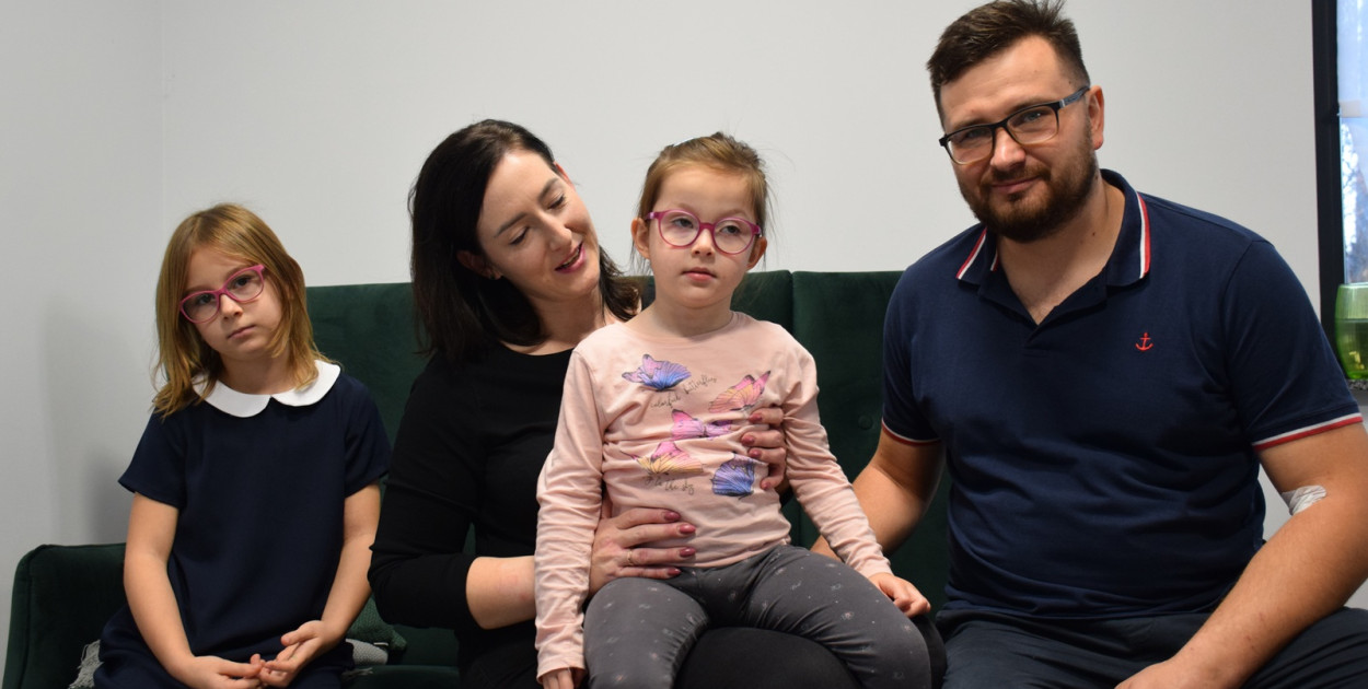 Wdzięczni rodzice chorej dziewczynki spod Głogowa