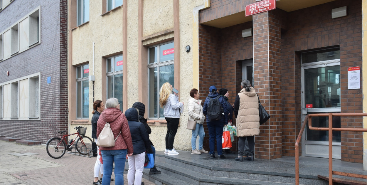 Skrócili czas pracy poczty w Głogowie. Pracownicy: to przyszło z góry