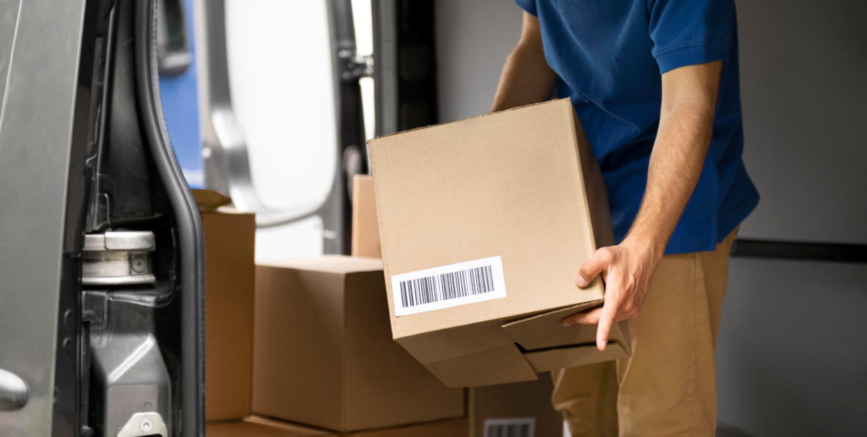 Magazyny self-storage dla e-commerce – jak ułatwiają biznes?