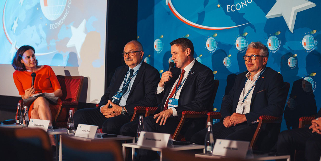 Podczas Forum Ekonomicznego w Karpaczu odbyło się ponad pół tysiąca paneli dyskusyjnych