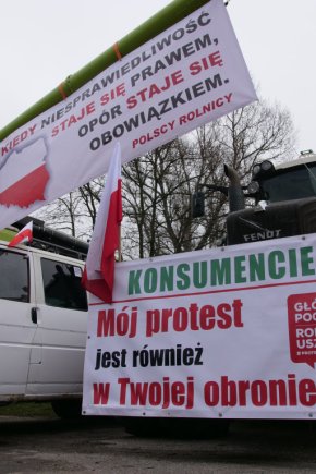 W Głogowie ruszył protest rolników-5175